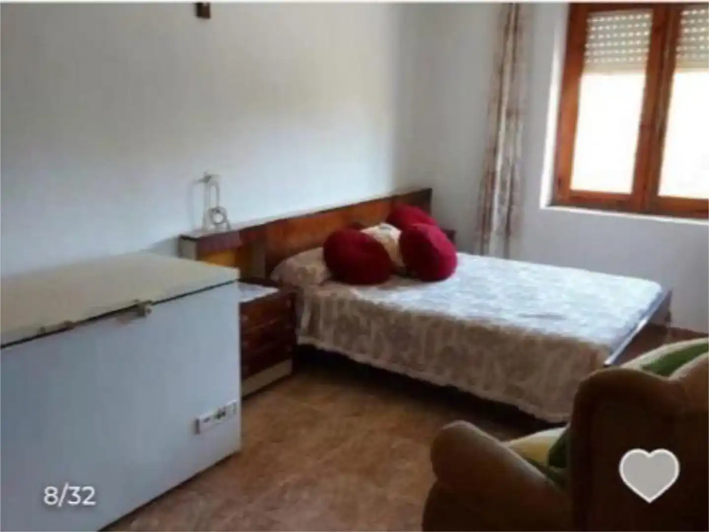 Dormitori de Casa o xalet en venda en Gordoncillo amb Jardí privat