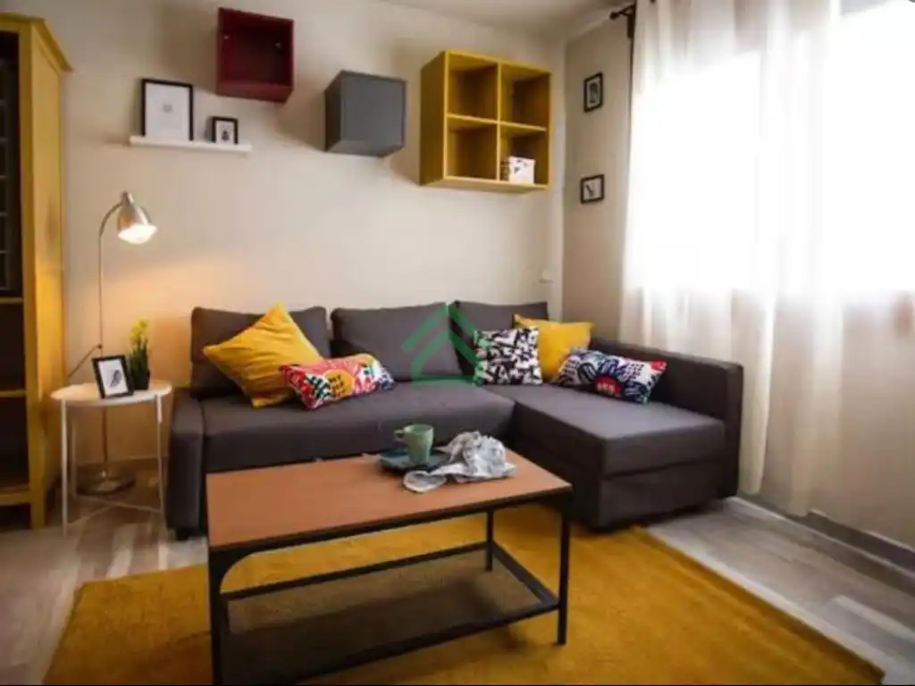 Estudio en venta en Carrer Montcorbison, imagen 3
