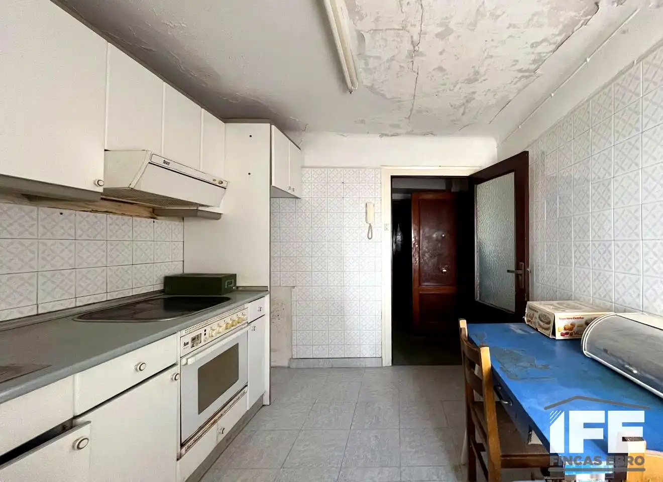Cuina de Casa o xalet en venda en Alagón amb Terrassa i Balcó