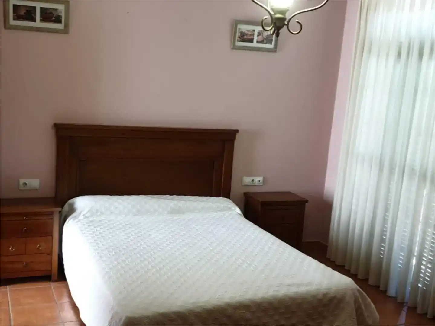 Habitación de Piso en venta en La Algaba con Aire acondicionado, Trastero y Amueblado