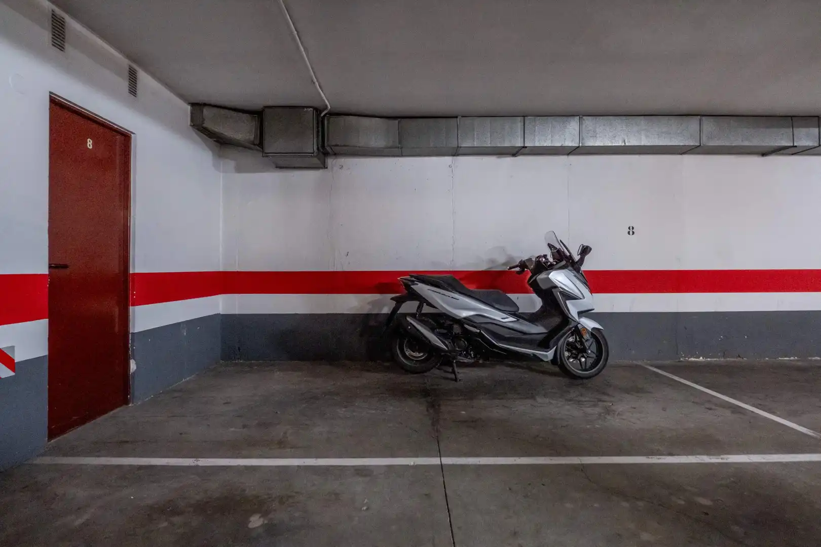 Parkplatz von Erdgeschoss zum Verkauf in Zaragoza mit Klimaanlage, Heizung und Terrasse