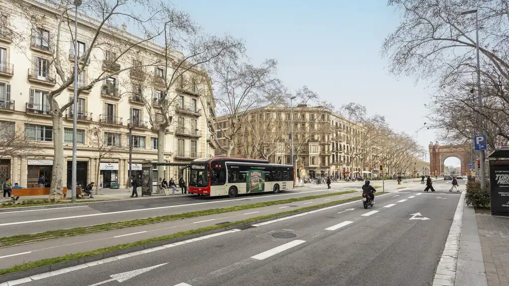 Vista exterior de Apartamento en venta en Barcelona con Aire acondicionado, Jardín privado y Parquet