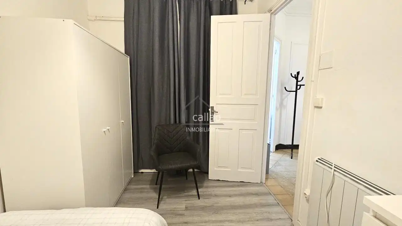 Bedroom of Flat for rent in Ferrol  with Heating and Furnished