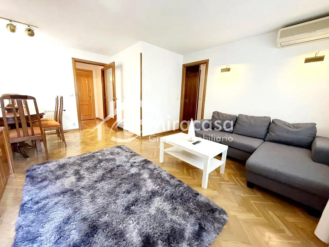 Sala d'estar de Pis en venda en Madrid amb Aire condicionat, Calefacció i Terrassa