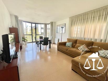 Living room of Flat for sale in  Barcelona Capital  with Air Conditioner