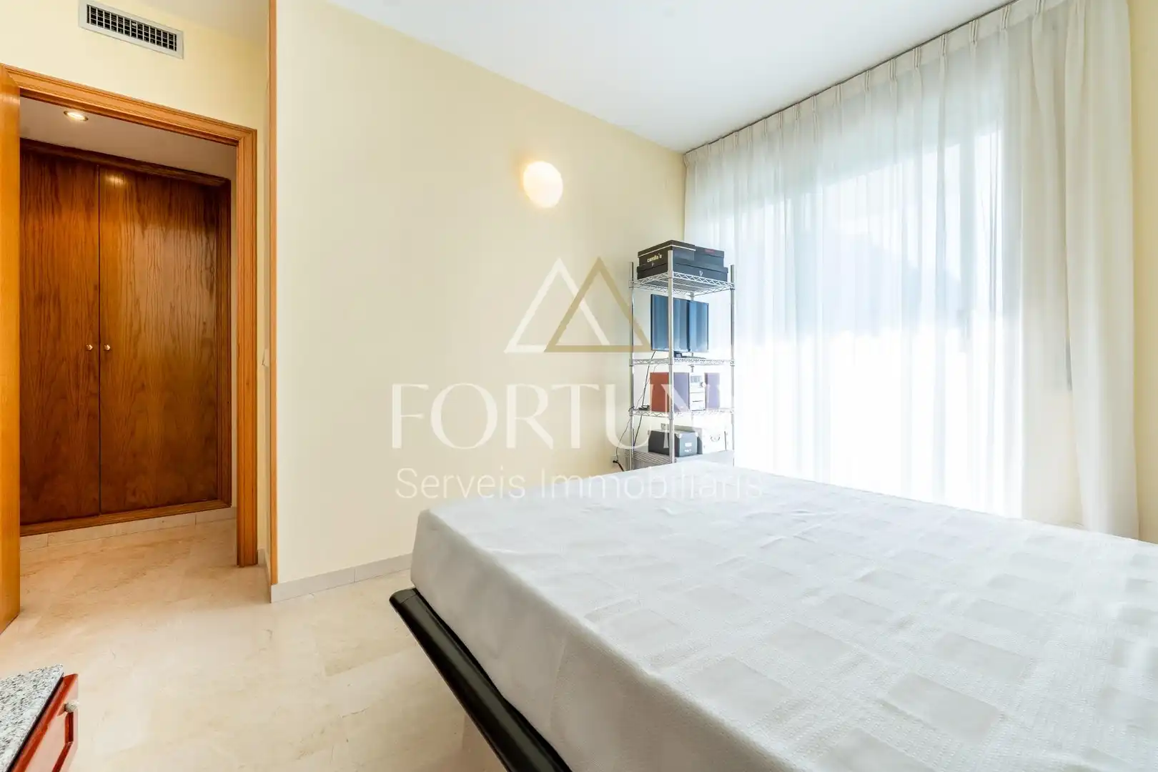 Habitación de Ático en venta en Reus con Calefacción, Jardín privado y Terraza