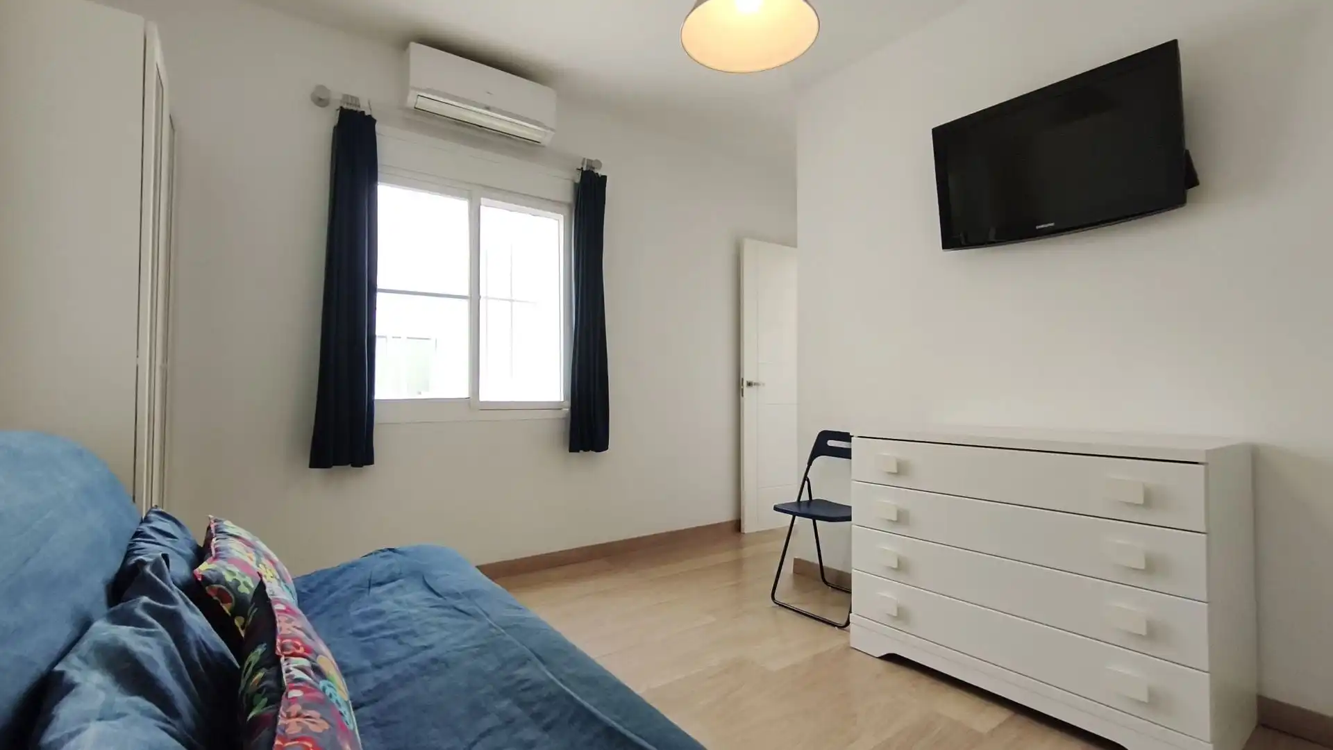 Habitación de Apartamento en venta en Alhaurín El Grande con Aire acondicionado y Trastero