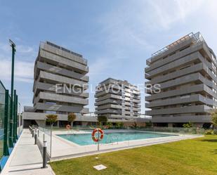 Vista exterior de Àtic de lloguer en  Madrid Capital amb Aire condicionat, Calefacció i Terrassa
