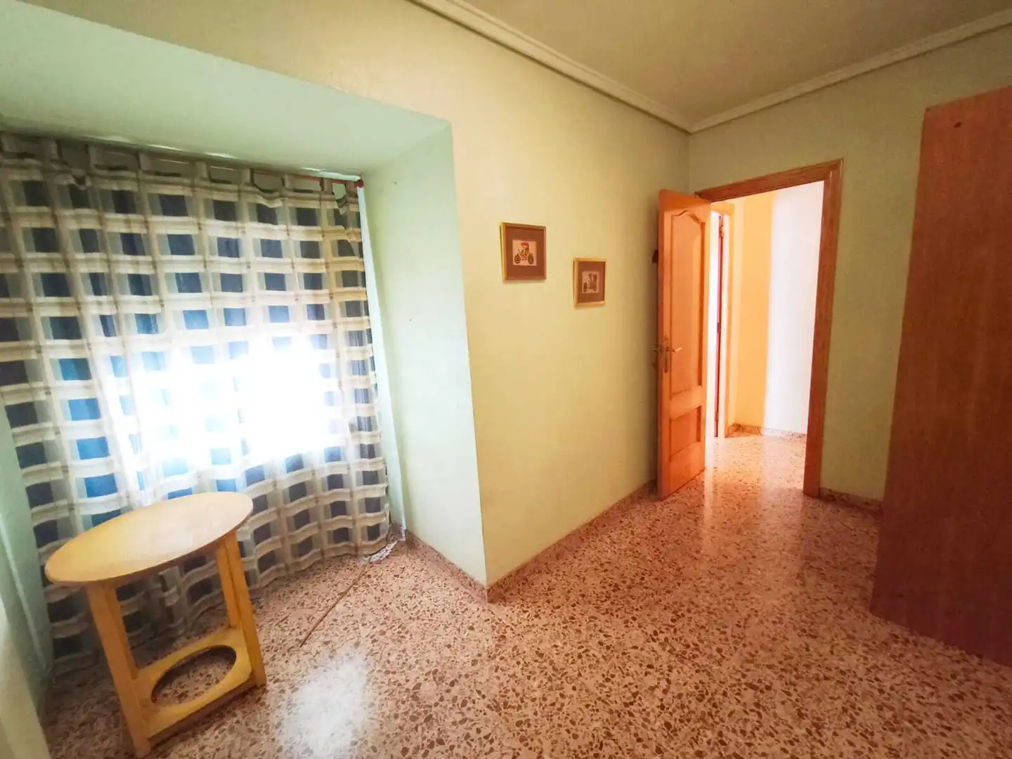 Houses for sale in Sueca  with Terrace and Balcony