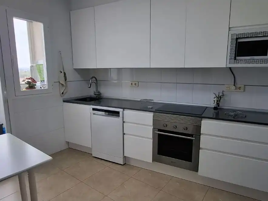 Flat with pool for sale in Calle Floridablanca 45, imagen 3