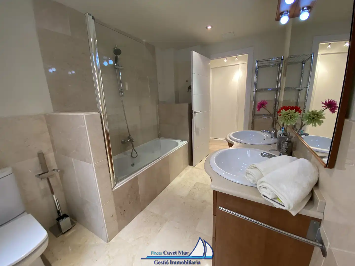 Bathroom of Attic for sale in Cambrils  with Air Conditioner, Heating and Terrace