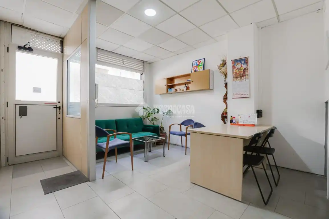 Geschaftsraum zum Verkauf in L'Hospitalet de Llobregat