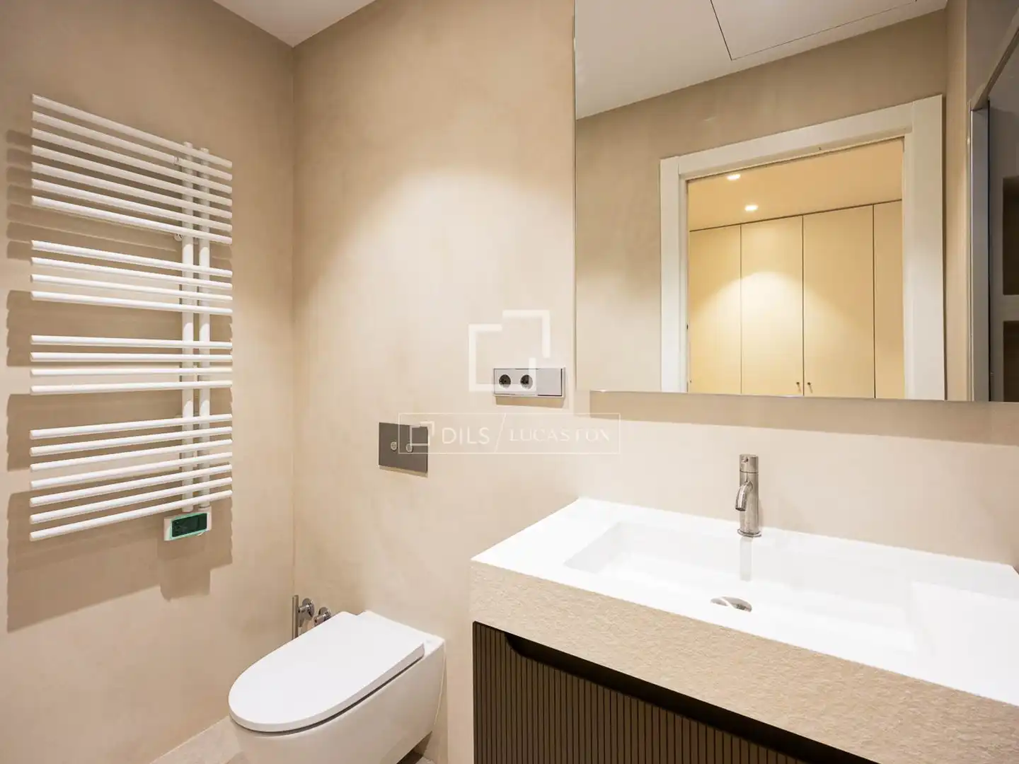 Baño de Piso en venta en Barcelona con Aire acondicionado, Parquet y Balcón