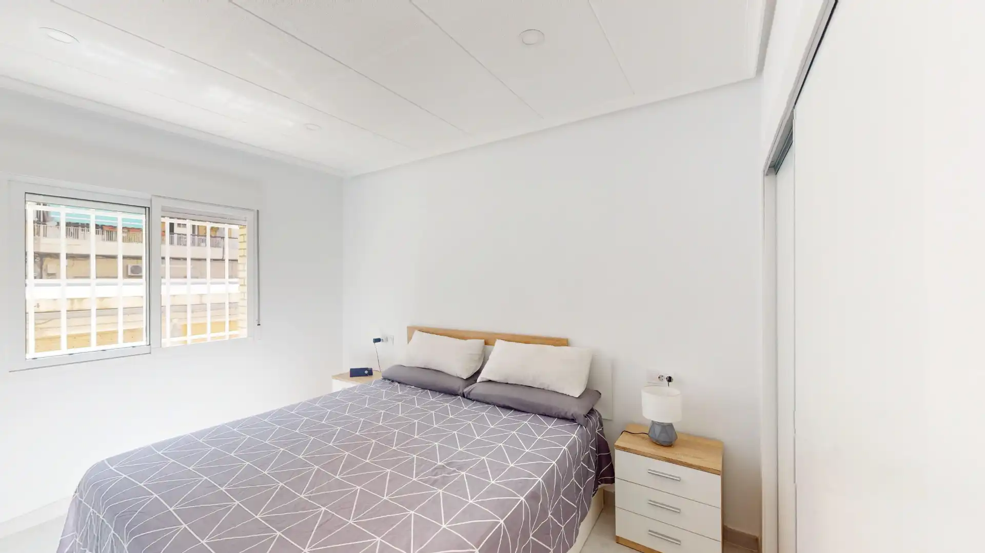 Habitación de Piso en venta en Alicante / Alacant