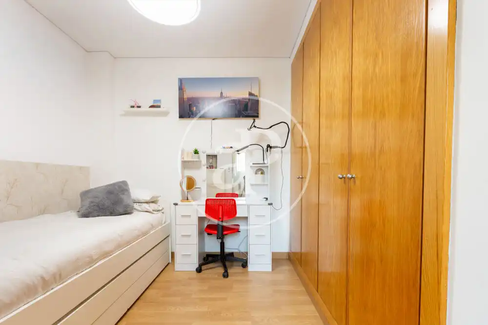 Bedroom of Houses for sale in Godelleta  with Air Conditioner, Heating and Private garden