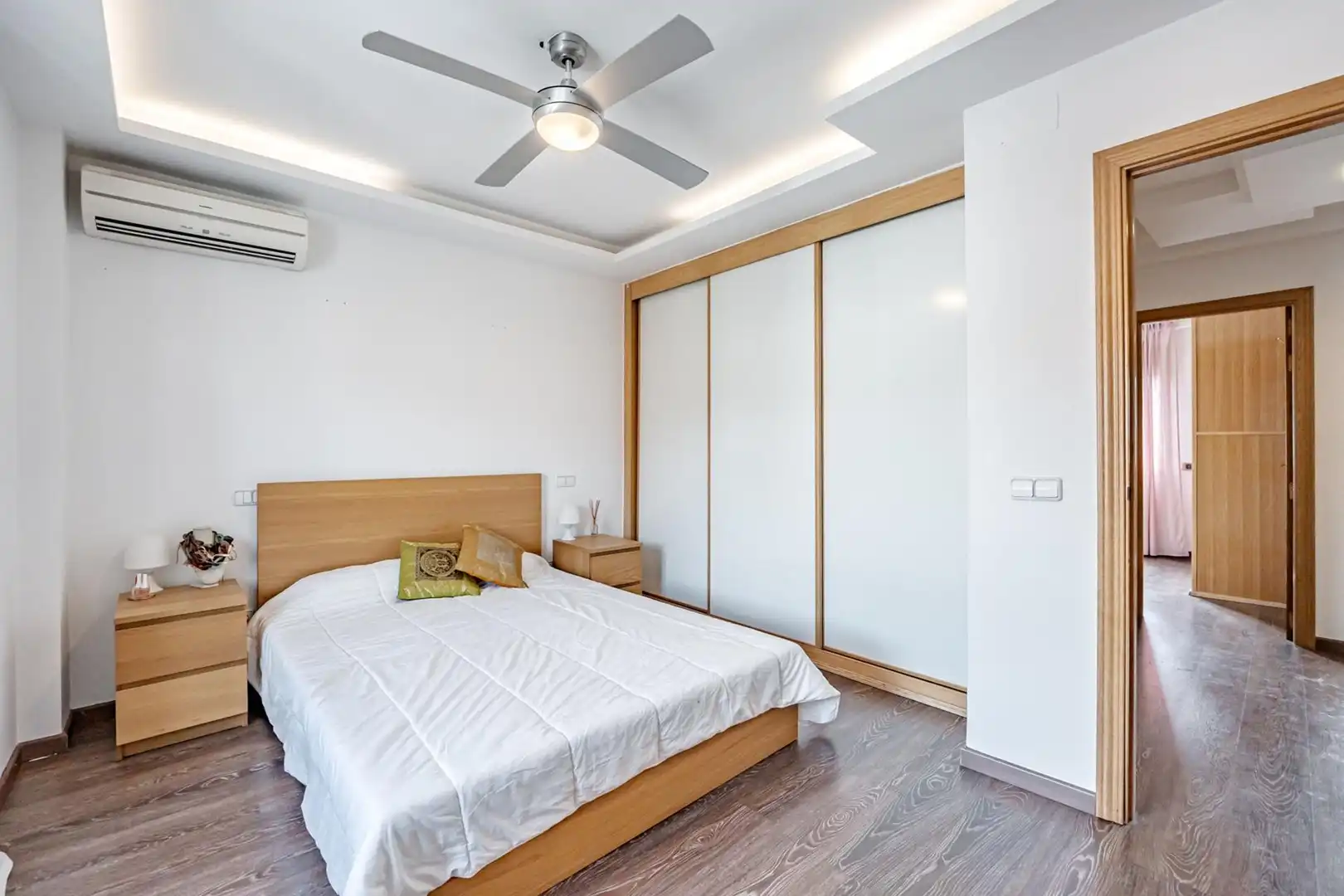Bedroom of Detached homes for sale in Valdemoro  with Air Conditioner and Heating