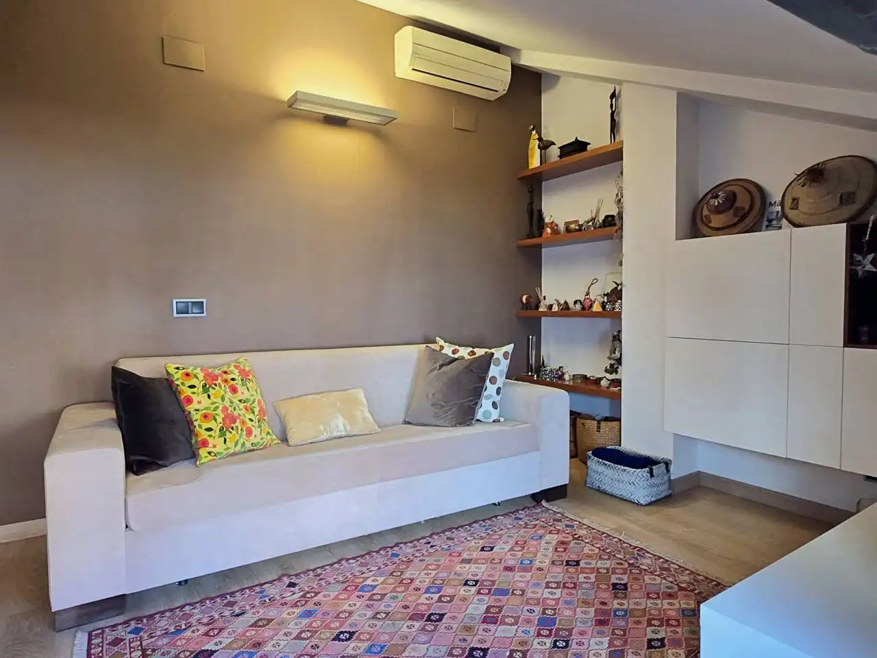 Wohnzimmer von Dachboden zum Verkauf in Valencia mit Klimaanlage, Heizung und Terrasse