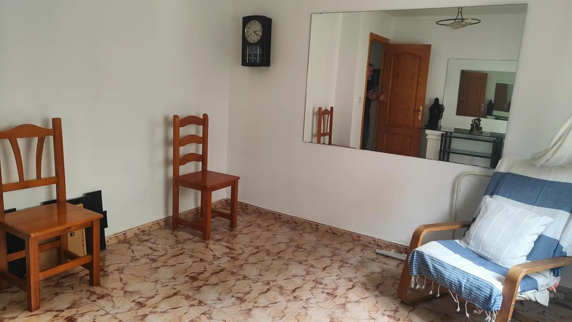 Wohnzimmer von Wohnung zum Verkauf in Ceuta mit Möbliert