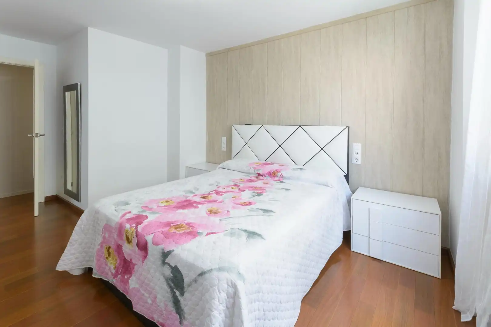 Schlafzimmer von Maisonette zum Verkauf in Gandia mit Klimaanlage, Heizung und Privatgarten