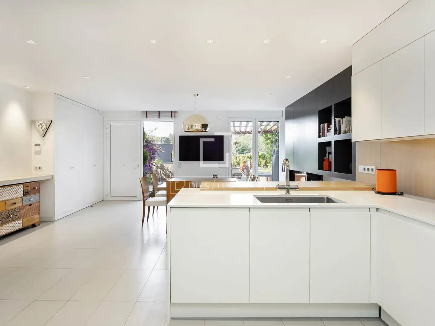 Kitchen of Houses for rent in Barcelona  with Air Conditioner, Heating and Private garden