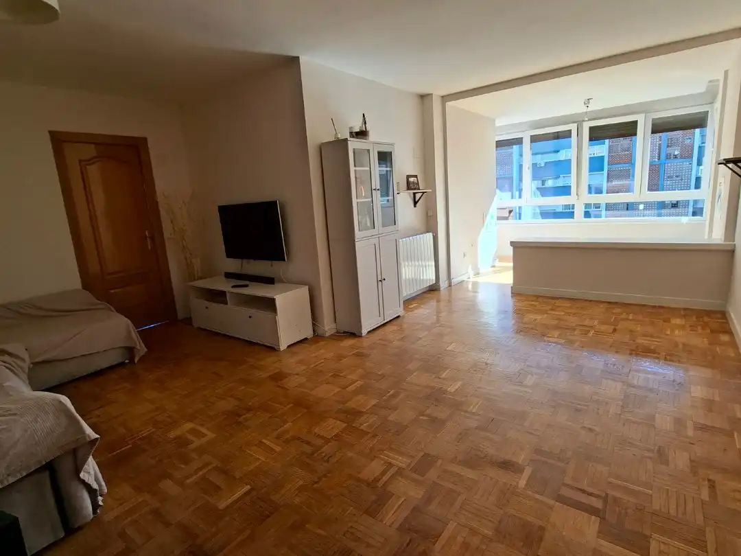 Sala d'estar de Pis en venda en  Madrid Capital amb Terrassa