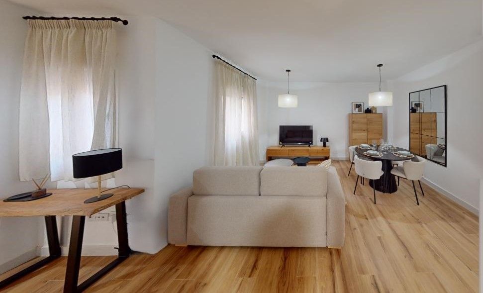 Sala d'estar de Estudi en venda en Málaga Capital amb Aire condicionat, Calefacció i Moblat