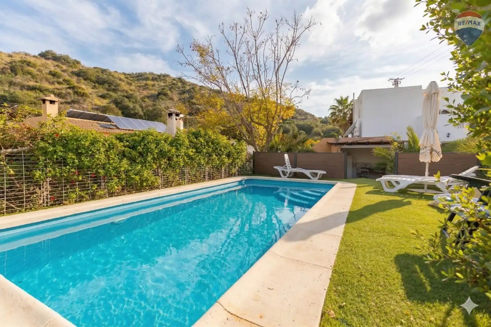 Detached house with pool for sale in Calle Águilas, imagen 7