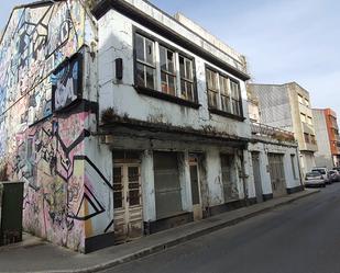 Vista exterior de Casa o xalet en venda en Carballo amb Balcó