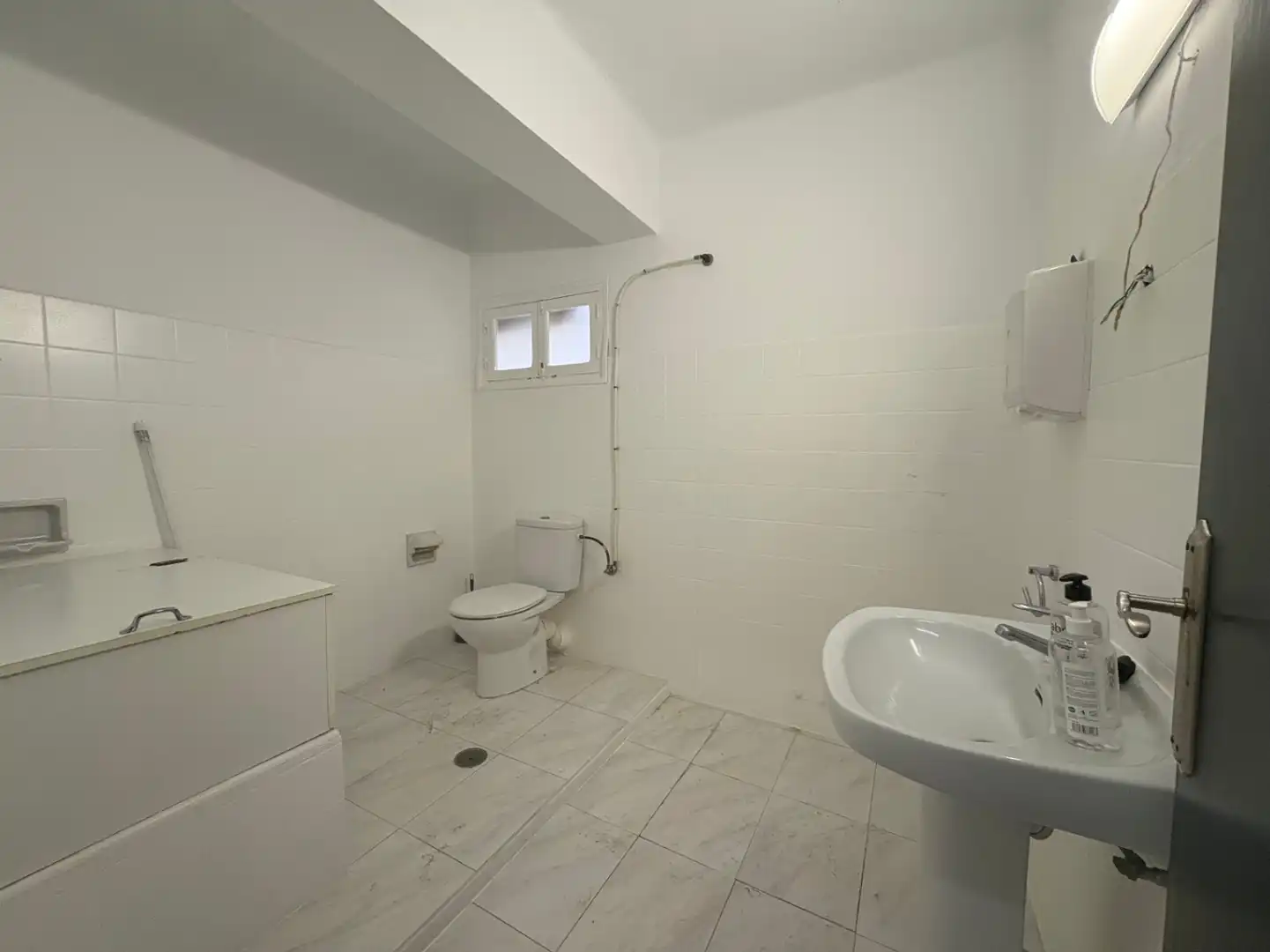 Bathroom of Flat for sale in Benissa  with Air Conditioner and Heating