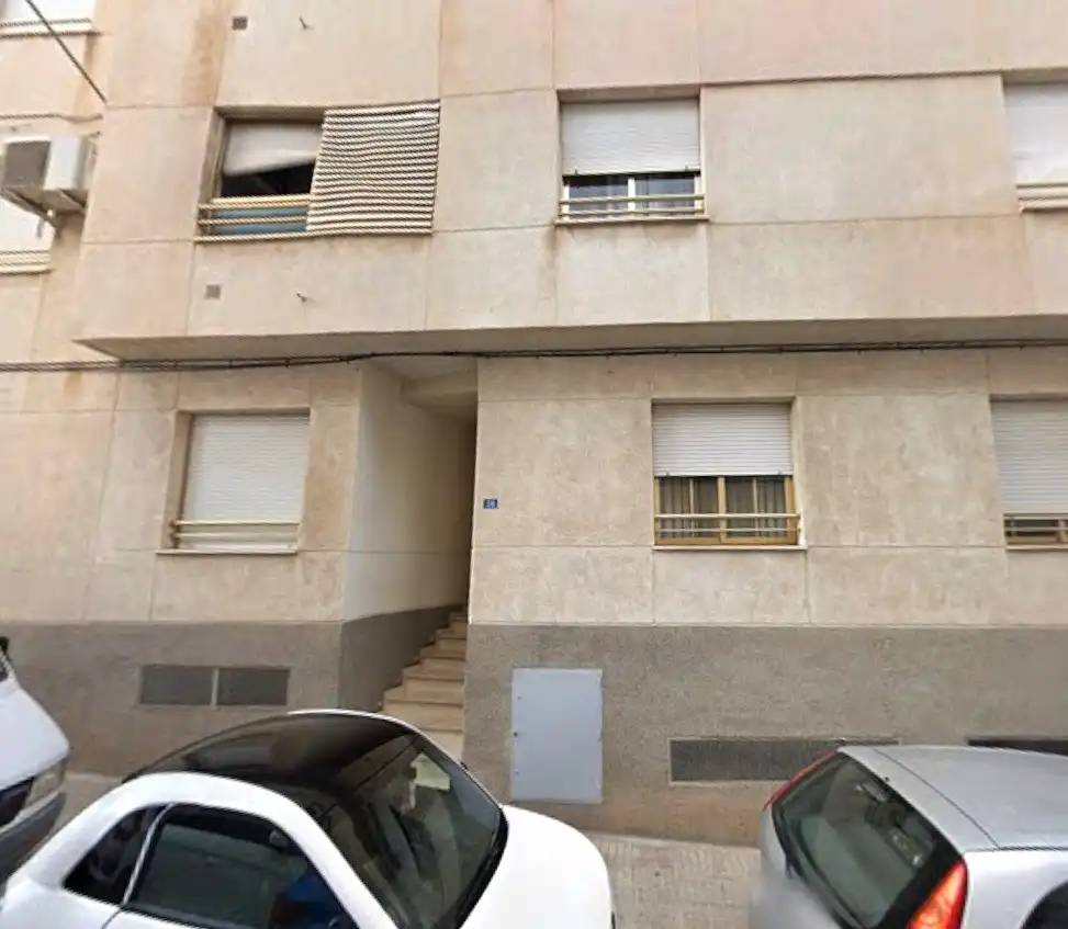 Vista exterior de Piso en venta en Aspe
