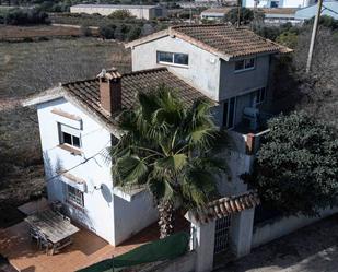 Vista exterior de Finca rústica en venda en Amposta amb Aire condicionat, Terrassa i Piscina