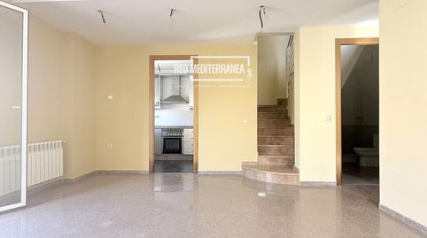 Foto 4 de Casa adosada en venda a Carrer de la Serra, 10, Castelló de Rugat, Valencia