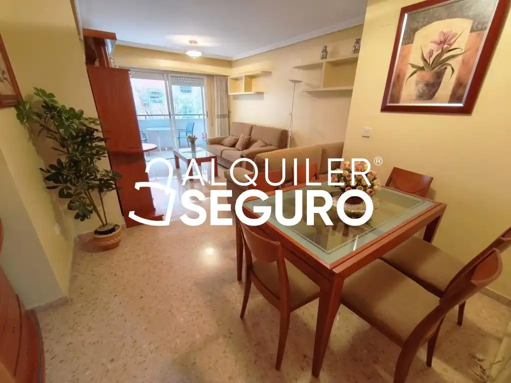 Piso de alquiler en Manuel Maciá Sempere, Altozano - Conde Lumiares