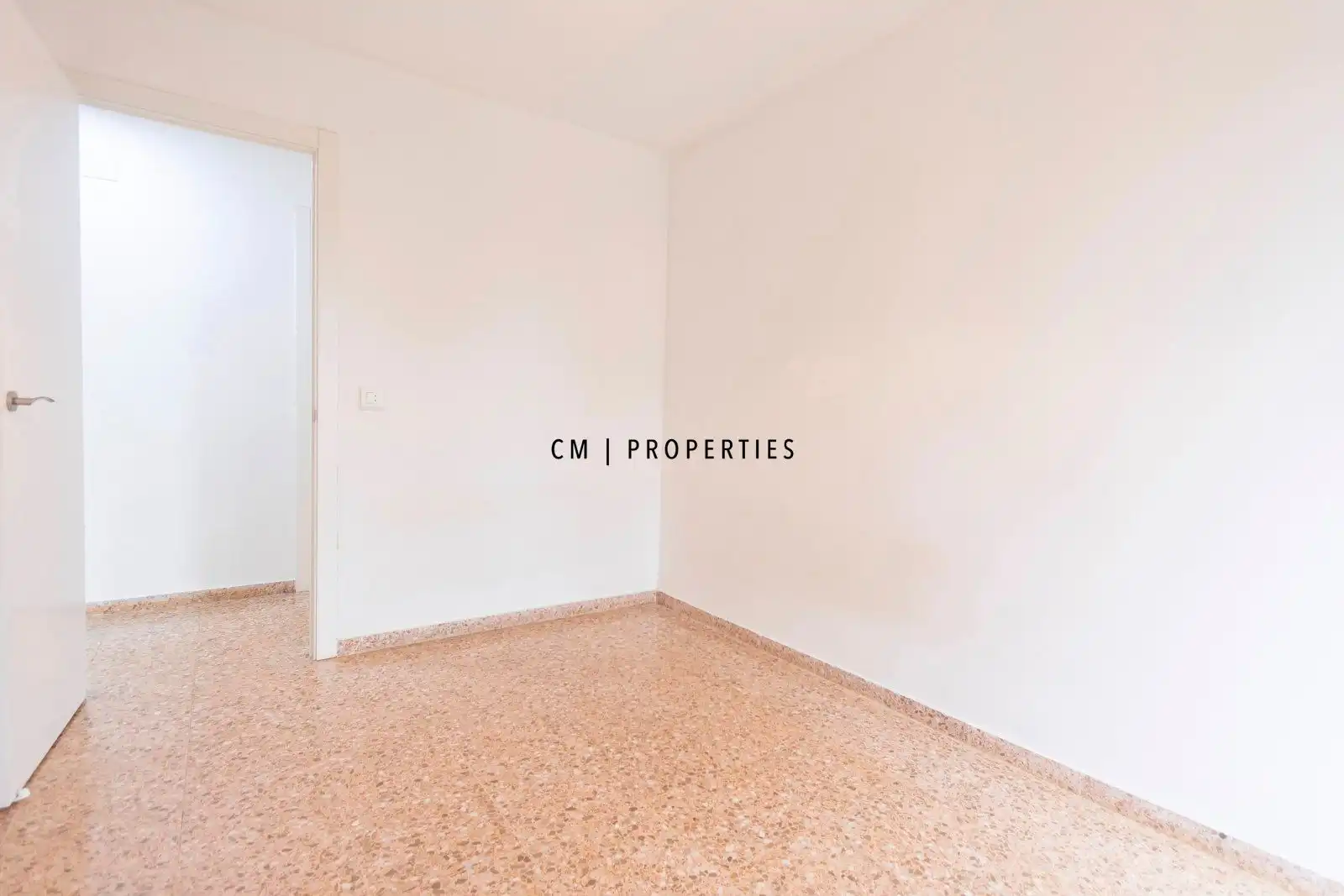 Flat for rent in carretera Malilla, Malilla