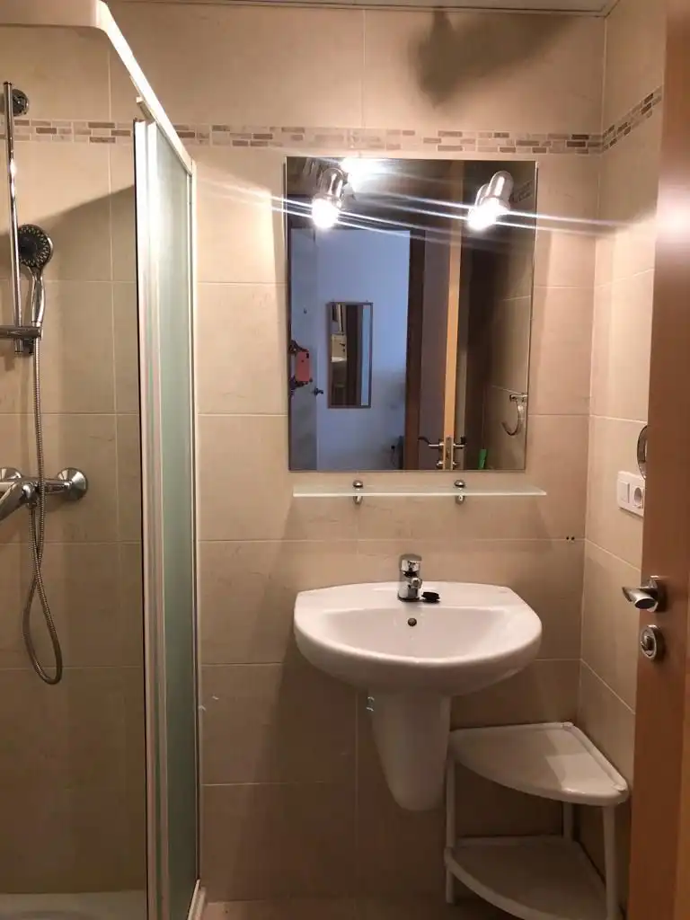 Bathroom of Apartments for rent in  Logroño  with Air Conditioner, Heating and Terrace