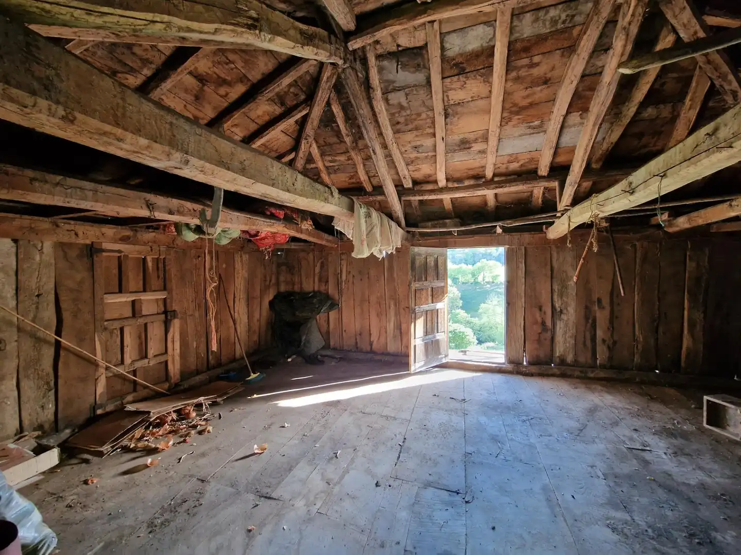 Finca rústica en venta en Tineo con Balcón y Piscina comunitaria