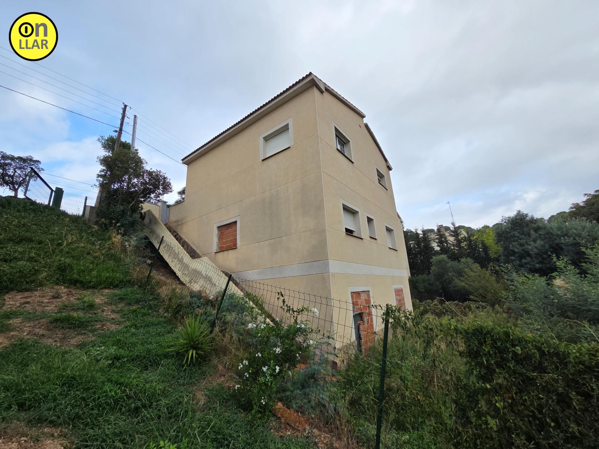 Vista exterior de Casa o xalet en venda en Vidreres amb Jardí privat i Terrassa