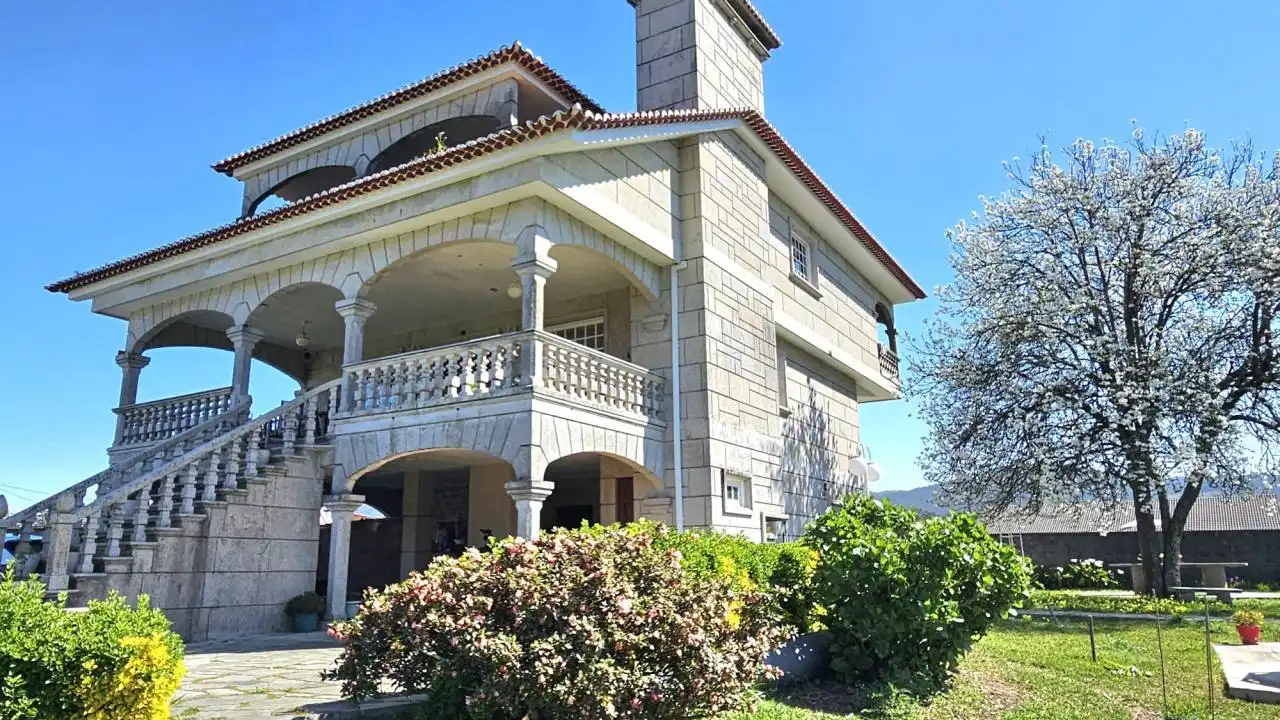 Maison avec terrasse à vendre à Mos, imagen 5