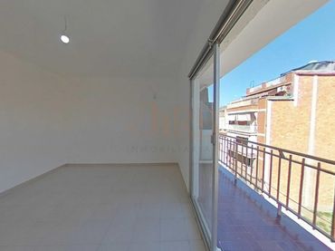 Wohnung mit Balkon zum Verkauf in Calle CATALUNYA 52