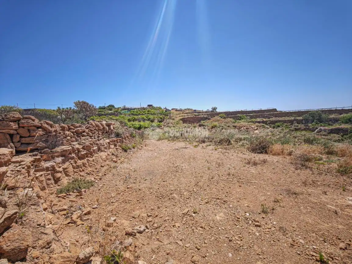 Terreno en venta en Arona