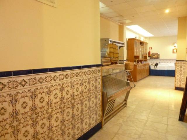 Local comercial en Alquiler en Centro