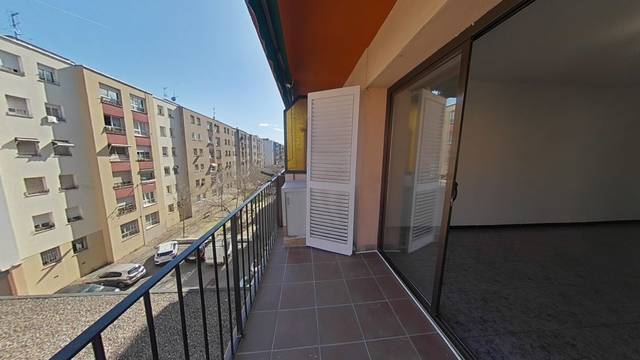 Piso en Venta en C/ Campcardos en Can Gibert del Pla