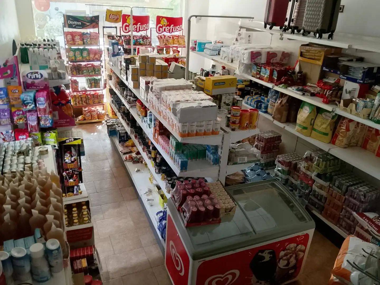 Local en venda en Almería amb Aire condicionat, Calefacció i Moblat
