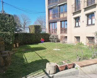 Jardí de Pis en venda en Segovia Capital amb Calefacció, Terrassa i Traster
