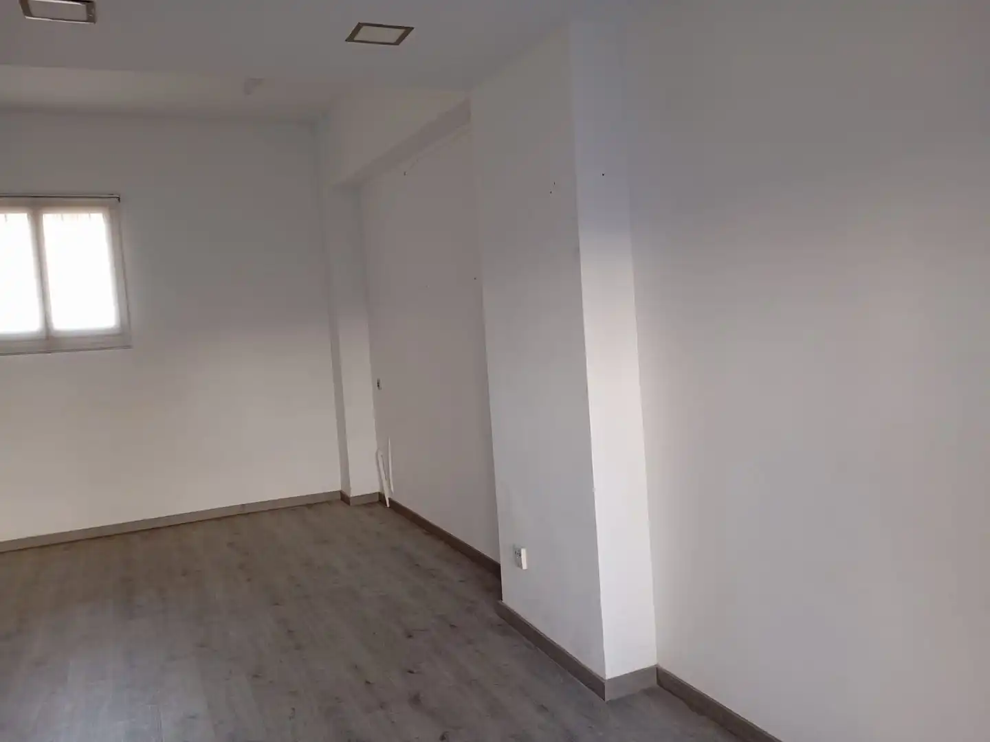 Local de lloguer en Cerdanyola del Vallès amb Parquet