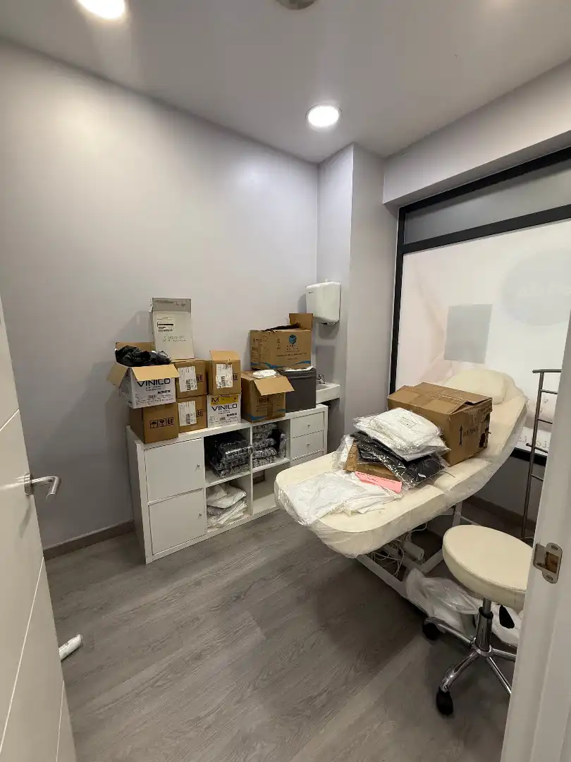 Business premises to rent in Oeste, imagen 5