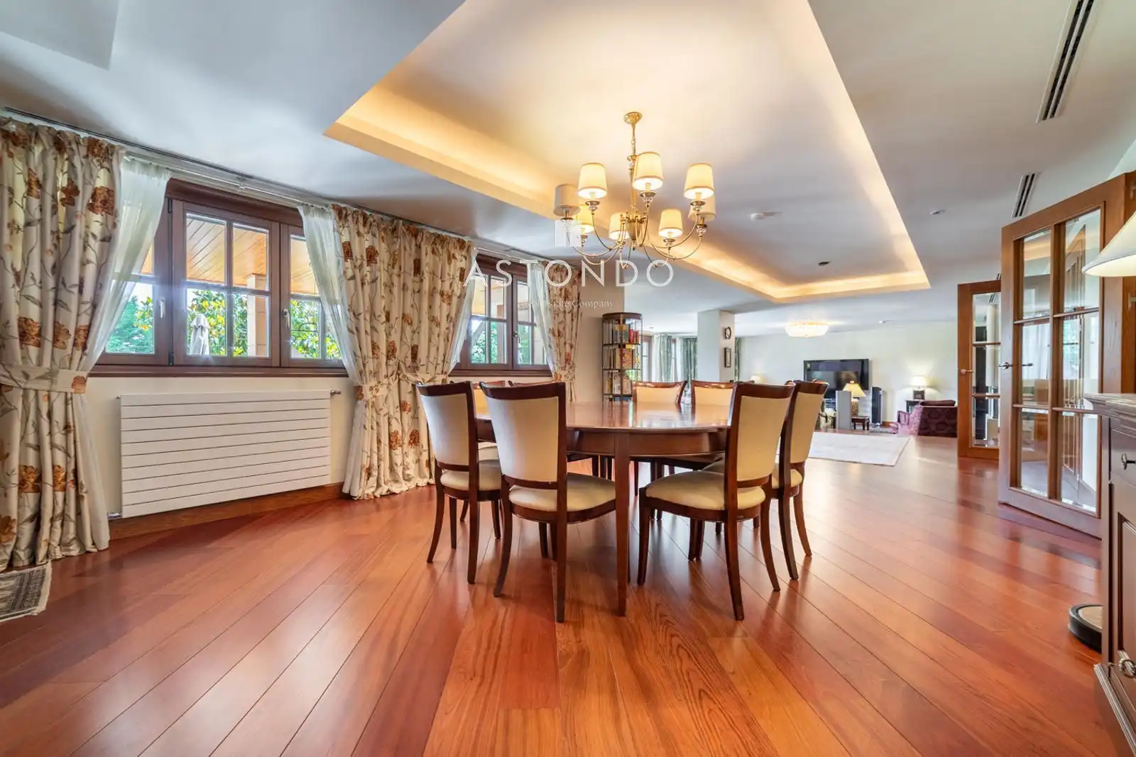 Comedor de Casa o chalet en venta en Madrid con Aire acondicionado, Calefacción y Terraza