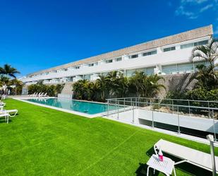 Piscina de Dúplex en venda en Adeje amb Aire condicionat i Terrassa