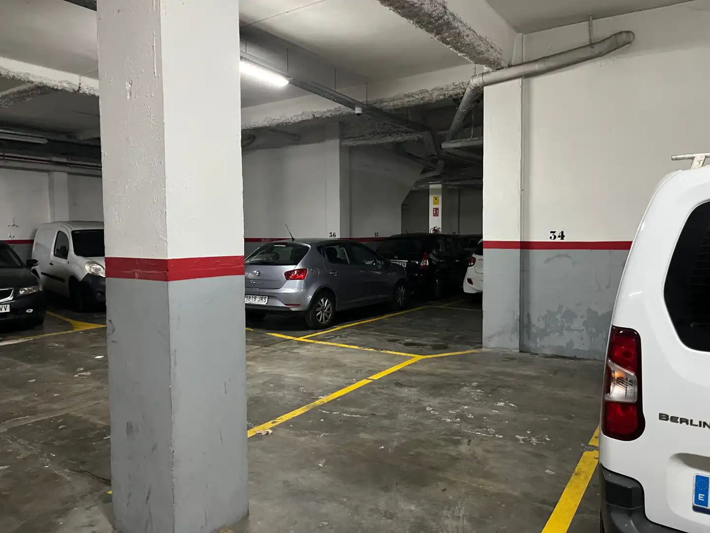 Garatge de lloguer a L'Hospitalet de Llobregat, Barcelona