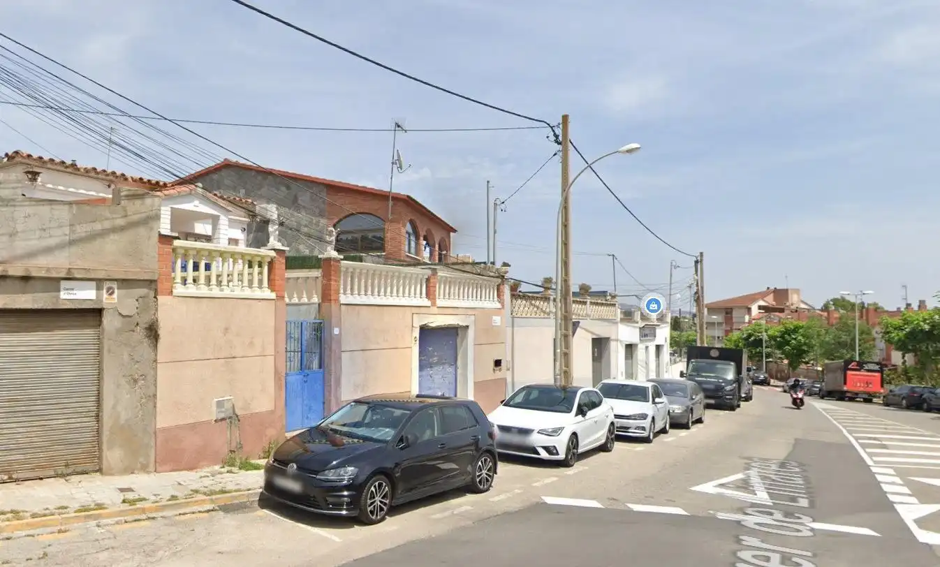 Casa o xalet en venda a LINARES, 22, Sant Vicenç Dels Horts